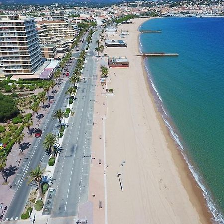 Appartement Au Lagon Bleu A Frejus, Garage, Tennis & Piscine 1200 M2 ภายนอก รูปภาพ